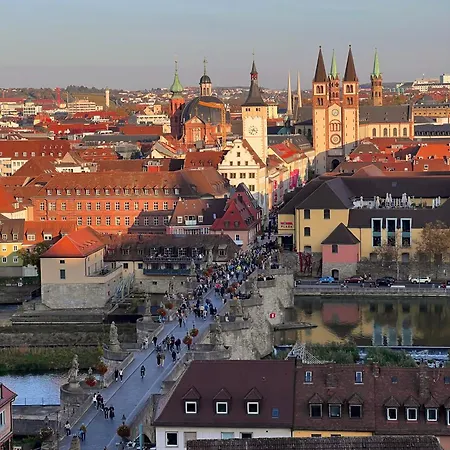 Wohnen Im Herzen Der Altstadt Апартаменти Вюрцбург